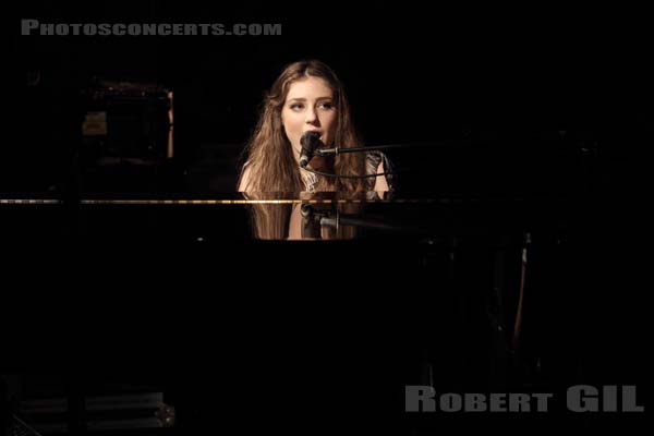 BIRDY - 2012-09-10 - PARIS - La Cigale - 